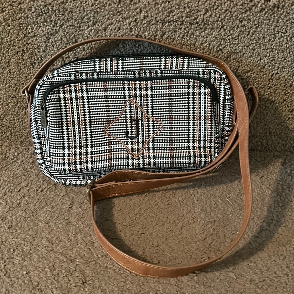 Thirty-one All Zipped Crossbody bag